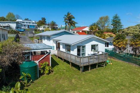 Photo of property in 8 Yorke Road, Haruru, 0204