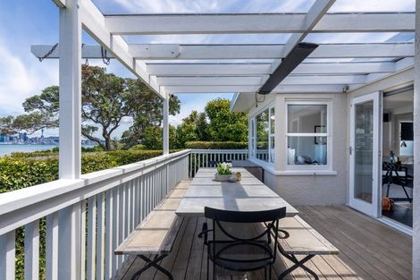 Photo of property in 2/81 Sylvan Avenue, Northcote, Auckland, 0627