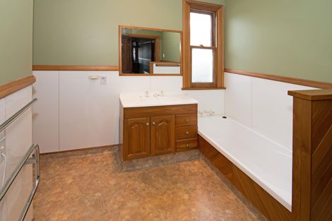 Photo of property in 89 Renall Street, Masterton, 5810
