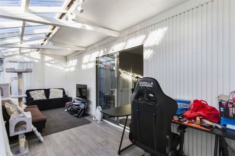 Photo of property in 52a Hatton Road, Orewa, 0931