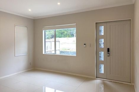 Photo of property in 37 Drumbuoy Drive, Flat Bush, Auckland, 2019