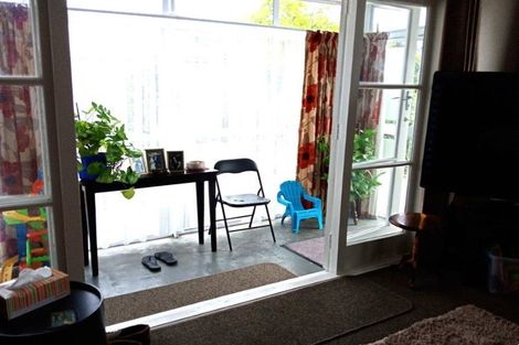 Photo of property in 5 Prestige Place, Maoribank, Upper Hutt, 5018