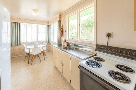 Photo of property in 32 Surrey Road, Springvale, Whanganui, 4501