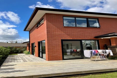 Photo of property in 112b Victoria Street West, Pukekohe, 2120