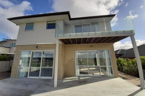 Photo of property in 12 Butler Stoney Crescent, Silverdale, 0932