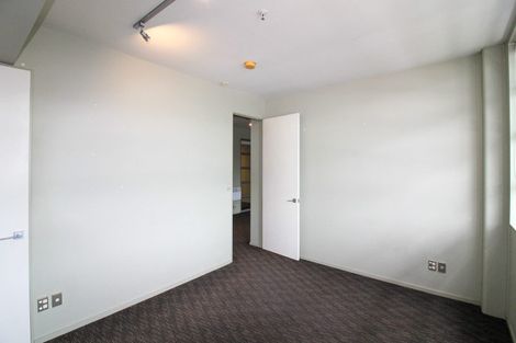 Photo of property in Vespa Apartments, 402/20 Hanson Street, Mount Cook, Wellington, 6021