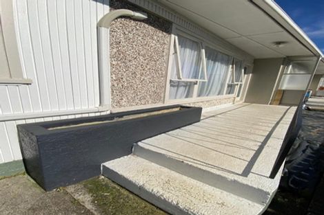 Photo of property in 24 Michelle Place, Mangere, Auckland, 2022