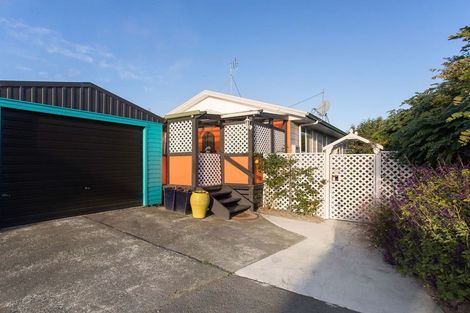Photo of property in 63 Lonsdale Street, New Brighton, Christchurch, 8083