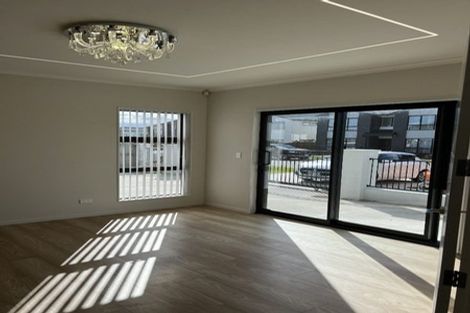 Photo of property in 1 Lime Rise, Flat Bush, Auckland, 2019