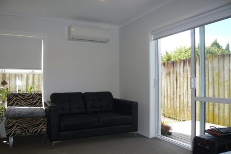 Photo of property in 79u7 Carrington Avenue, Silverdale, Hamilton, 3216