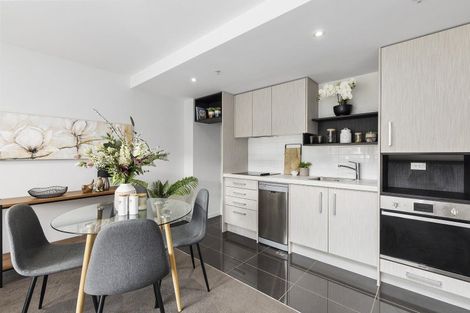 Photo of property in Nouvo Apartments, 21u3h Rugby Street, Mount Cook, Wellington, 6021