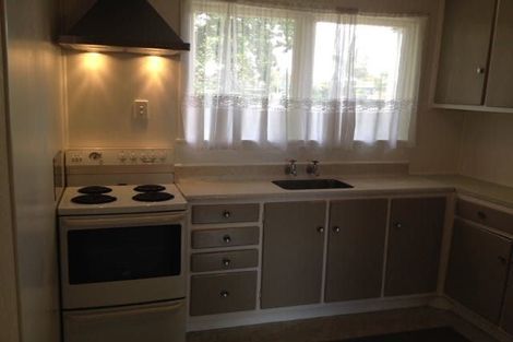 Photo of property in 2/10 Mahon Place, Papatoetoe, Auckland, 2025