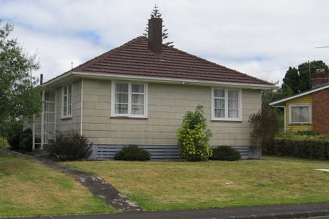 Photo of property in 6 Chippendale Crescent, Birkdale, Auckland, 0626