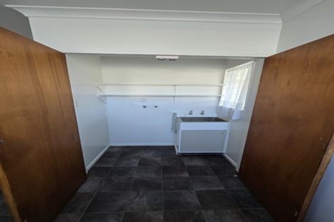 Photo of property in 7 Puriri Place, Levin, 5510