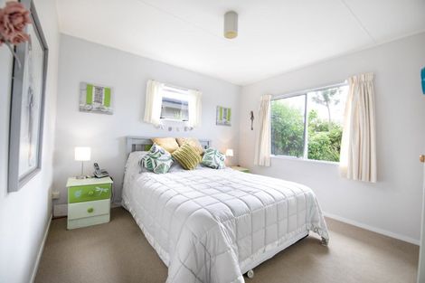 Photo of property in 11c Hinton Road, Taradale, Napier, 4112