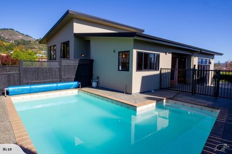 Photo of property in 1 Olympus Way, Richmond, 7020