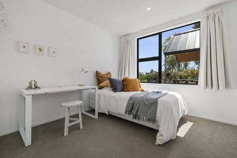 Photo of property in 49rb Oceana Drive, Welcome Bay, Tauranga, 3175