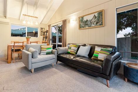 Photo of property in 89a/8 Royal Road, Massey, Auckland, 0614