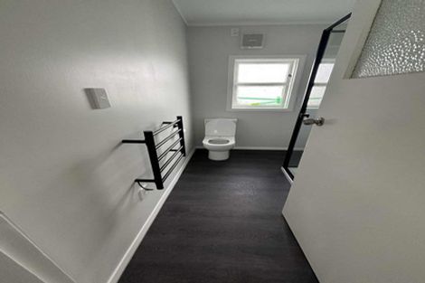 Photo of property in 88 Victoria Street, Carterton, 5713