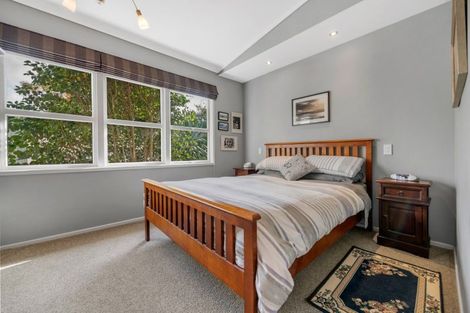 Photo of property in 16 Grove Lane, Pakuranga, Auckland, 2010