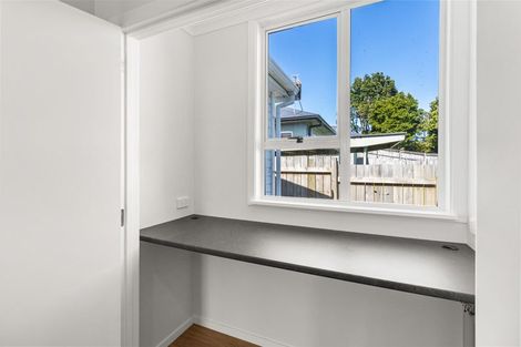 Photo of property in 401 Carrington Street, Upper Vogeltown, New Plymouth, 4310
