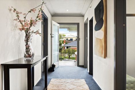 Photo of property in 21 Renfrew Street, Balaclava, Dunedin, 9011