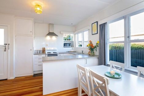 Photo of property in 2a Hinton Road, Taradale, Napier, 4112