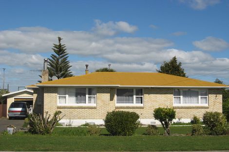 Photo of property in 24 Potaka Street, Marton, 4710