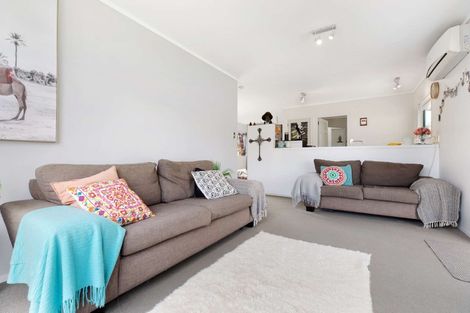 Photo of property in 33a Helvetia Road, Pukekohe, 2120