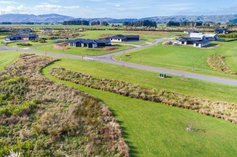 Photo of property in 75 Hartwell Drive, Kelvin Grove, Palmerston North, 4470