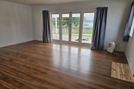 Photo of property in 1 Whimp Avenue, Onerahi, Whangarei, 0110