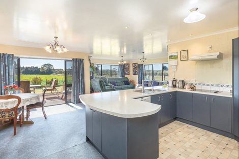 Photo of property in 62 Thomas Road, Carrington, Carterton, 5791