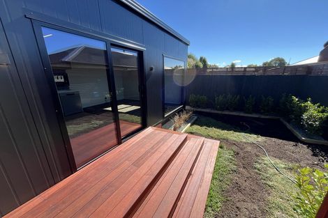 Photo of property in 35a Sturrocks Road, Redwood, Christchurch, 8051