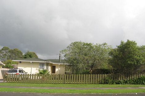 Photo of property in 19 Marvon Downs Avenue, Pakuranga Heights, Auckland, 2010