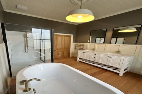 Photo of property in 33 Koheroa Road, Mercer, 2474