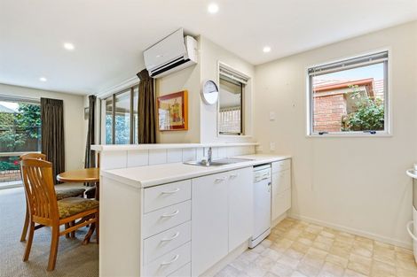 Photo of property in 3/3 Staveley Street, Avonhead, Christchurch, 8042