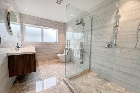 Photo of property in 33 Riroriro Road, Hobsonville, Auckland, 0616