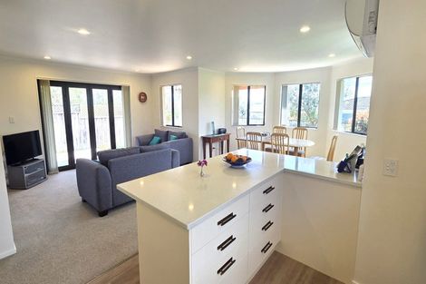 Photo of property in 20 Breadalbane Road, Havelock North, 4130