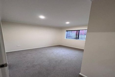 Photo of property in 35 Gebbie Street, Kinmont Park, Mosgiel, 9024
