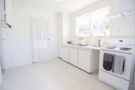 Photo of property in 70 Fisher Crescent, Otara, Auckland, 2023