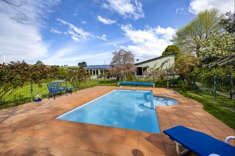 Photo of property in 91 Lane Road, Havelock North, 4130