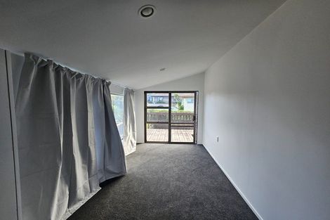 Photo of property in 2/12 Sherie Place, Howick, Auckland, 2014