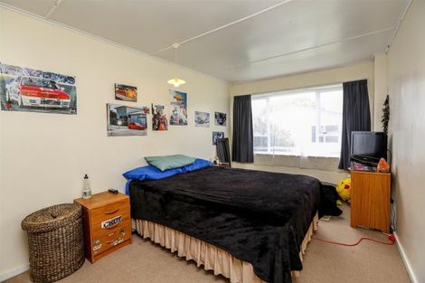 Photo of property in 2 Chard Street, Westown, New Plymouth, 4310