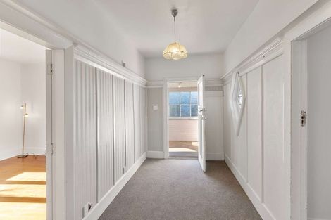 Photo of property in 181 Bowhill Road, New Brighton, Christchurch, 8083