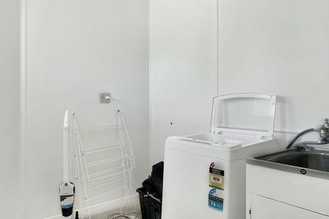 Photo of property in 215 Lytton Road, Elgin, Gisborne, 4010