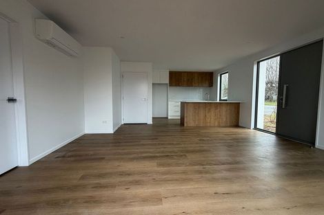 Photo of property in 206a Racecourse Road, Sockburn, Christchurch, 8042