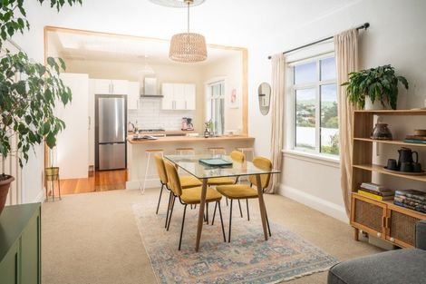 Photo of property in 2/11 Retter Street, Paparangi, Wellington, 6037