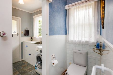 Photo of property in 4 Duna Place, Takaro, Palmerston North, 4412