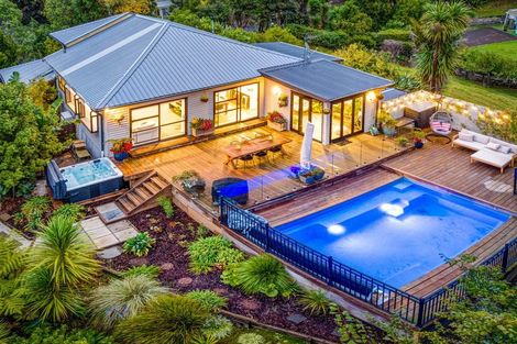 Photo of property in 8 Jays Road, Titirangi, Auckland, 0604