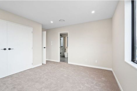 Photo of property in 21 Pohewa Road, Silverdale, 0932